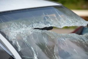 Honda auto glass replacement cost near you