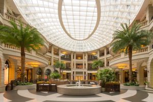 Shopping Malls Near Me – Find Outlets &amp; Shopping Center Locations Now